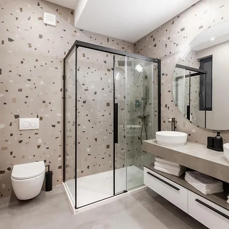 Gabi- New , 5 Min Walk From Diocletian S Palace Apartmán *