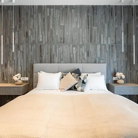 Gabi- New , 5 Min Walk From Diocletian S Palace 스플리트