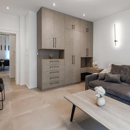 Gabi- New , 5 Min Walk From Diocletian S Palace