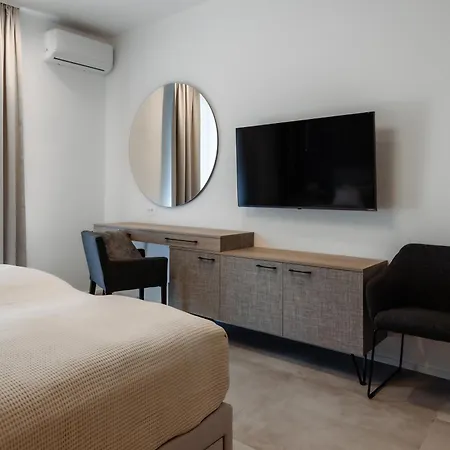 Gabi- New , 5 Min Walk From Diocletian S Palace * Split