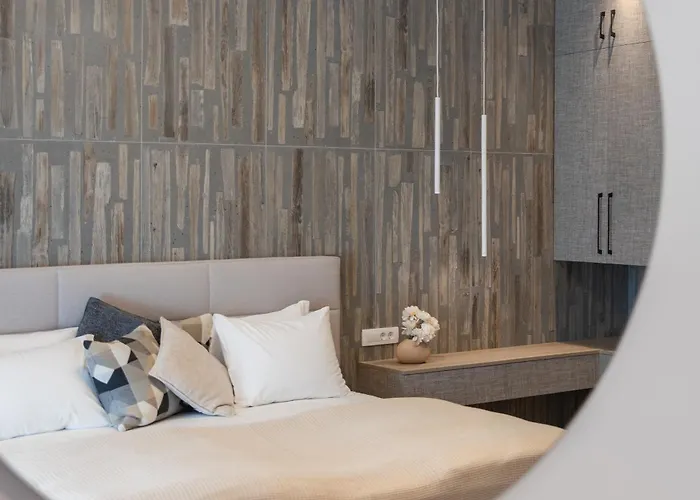 Gabi- New , 5 Min Walk From Diocletian S Palace