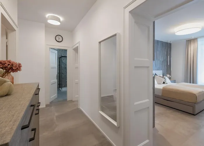 Gabi- New , 5 Min Walk From Diocletian S Palace 아파트 스플리트