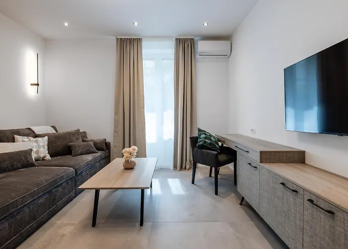 아파트 Gabi- New , 5 Min Walk From Diocletian S Palace 스플리트